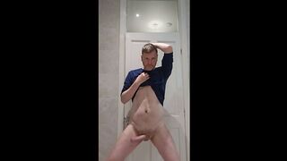 Big dick Daddy dances and jerks off his uncut British meat and cums.
