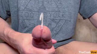 CLOSE UP CUM EXPLOSION