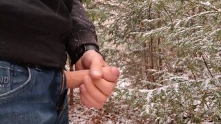 guy wanks his cock outdoor in the woods