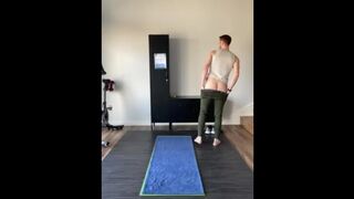 BareNakedYogi - OF Workout