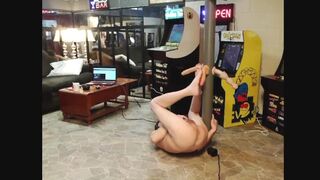 HOT ASS WEBCAM ACTION - KINKY MASTURBATION PART 2