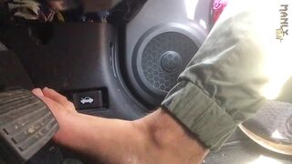 JUST A DRIVE - MAKES ME FEEL ALIVE - PEDAL PUMPING MY WAY TO THE CITY -