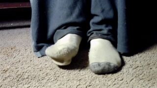 Do you like baggy pants and socks?