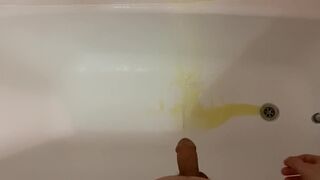 Good Morning! Peeing and Playing With Dick