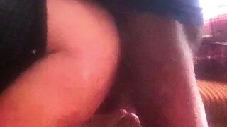 HIIIIIS BIG WHITE ASS FLIPS GENTLEMANTHUG MEGACLOSEUP