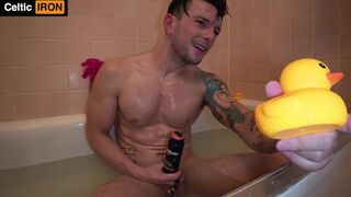 Pornstar Hot Hunk Irishman Shares Bath Time Shaving Session Pre-Shoot Prep