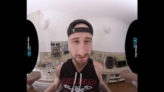 VirtualRealGay.com - The morning after