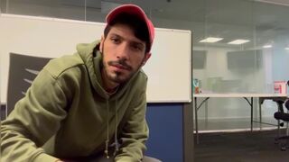 Middle eastern big dick blowjob and piss drinking in public toilets