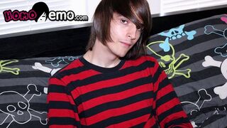 Horny Mikey Red Stretches His Tigh Ass With Butt Plug