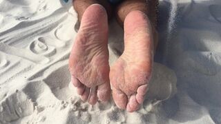 Morning wood looking for someone to come sit on my hard cock - Manlyfoot roadtrip - HYAMS beach