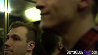 Amateurs bareback fuck and suck