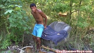 Hung amateur twink milking cock outdoors