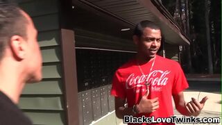 Gay guy sucking huge black rod