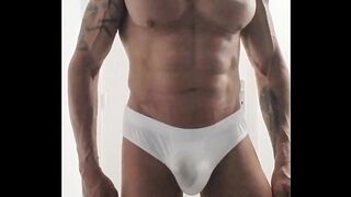 Exhibit in the locker room I piss in my underwear before ejaculating in it,