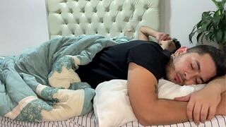 Stepdad confuses me when I sleep, he eats my ass bareback and leaves it full of hot milk