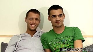 Horny twinks Craig and Ian swap BJs before hard pounding