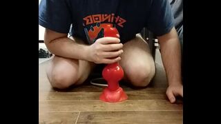 i play with my huge dilto and i cum in my chastity cage