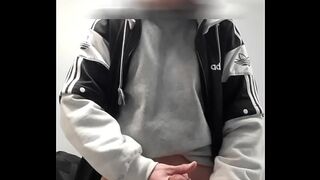 Exhib and handjob in the gym locker room
