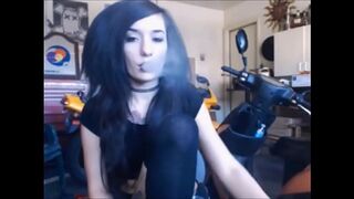 Webcam Smoking Beauty 27