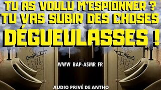 A straight macho will do you dirty in the public toilets.[Audio Porno Français]