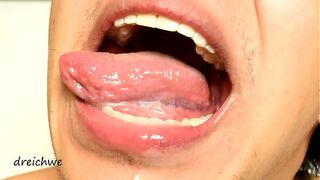 Wading and showing uvula in HD