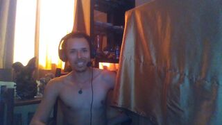 NEW CHAPTER IN MY LIFE MORE SPACE TO HAVE FUN WITH MY BIG COCK