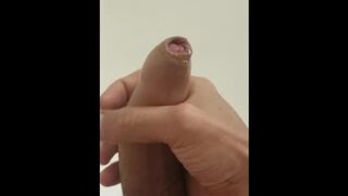 Stroking my self. Masturbándose