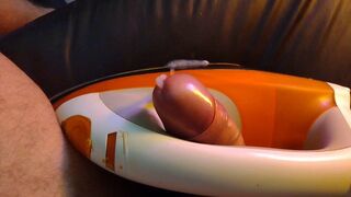 THIS IRON WAS LOOKING AT ME WITH HORNY, I STUCK MY PENIS IN HIS HOLE AND SQUIRTED MY CUM