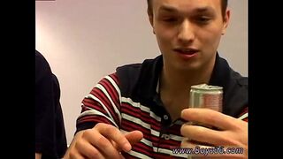 Pissing eat hot gay sexy 3gp video Jeremiah's Euro Piss Fun!