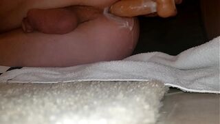 Lonely soloboy finds ways to get his anal fantasies filled
