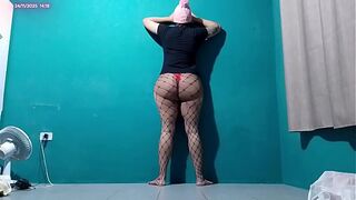 FEMBOY WITH A BIG ASS GETTING HARD AND HARD