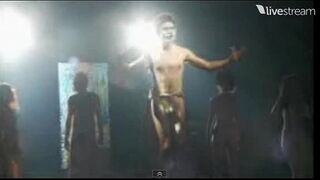 naked men in piece