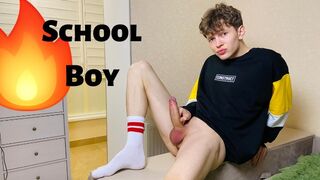 Cute boy Jerking His Monster Dick Before Go to Bed / Goodnight !!! / Horny