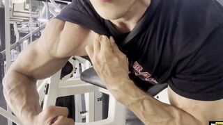 Straight hot boy This is the pure Muscle passion for everyone Natural bodybuilding