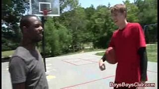 Nasty Black Dude Fuck White Boy Bareback Style 29