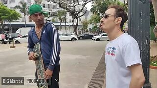 The boy in the square agreed to go and give the two pauzudos