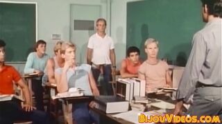 Vintage gay studs fucking bareback until hot cum erupts