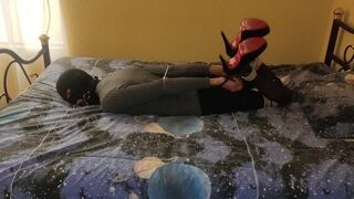 Selfbondage Hogcuffed vibed n orgasm denied