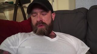 jerks his fat schlong