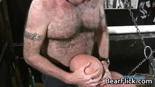 Two gay guys have great time on the gay porn