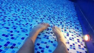 Foot fetish in a big pool