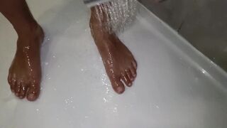 Twink is cleaning dirty feet