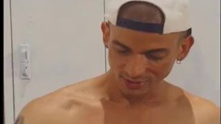 White Walls - Scene 4