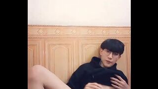 handsome big cock masturbating 0905