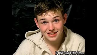 Freaky twink Jeremiah Johnson sucks own dick while smoking