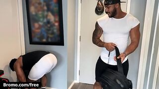 A Post-Football Fuck Is Exactly What Muscular Dudes Jason Vario & Mateo Zagal To Relax - BROMO