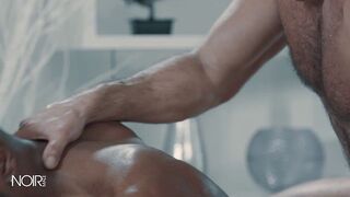 NOIR MALE - Estate Agent Taye Scott Will Do Anything To Get The Sale, Even Sucking Nick Capra's Dick