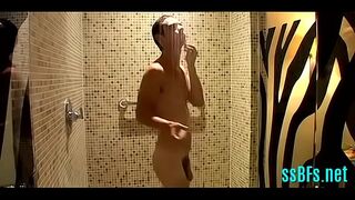 Consummate jerking off