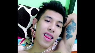 Jerking Off for a Client via Video Call inside a Public Toilet