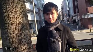 Japanese teen tugs n cums